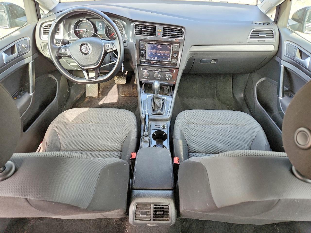 2018 VOLKSWAGEN Golf VIN 3VWD17AU2JM763366 photo 8