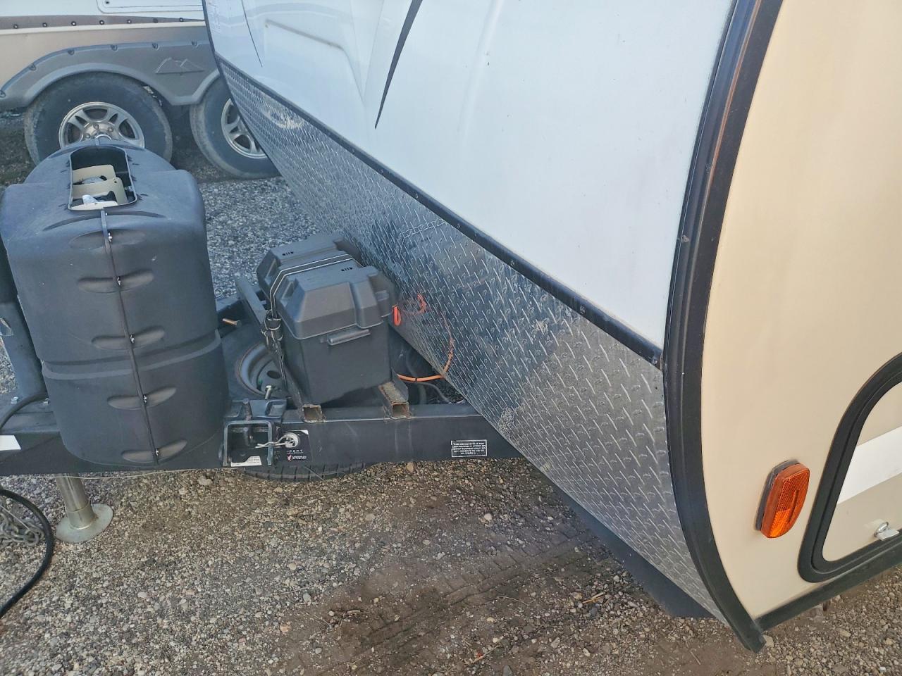 2017 COACHMAN Trailers VIN 5ZT2FEPB1HL001534 photo 7