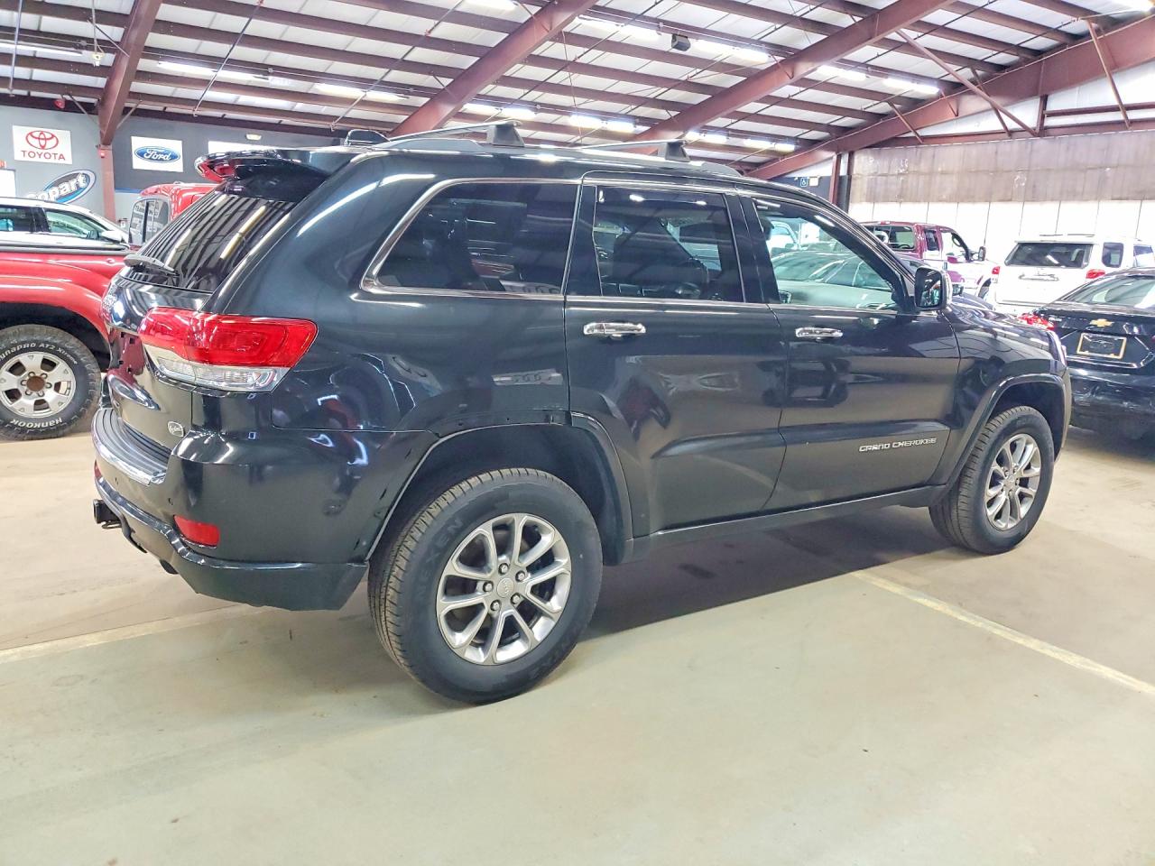 2015 Jeep Grand cher VIN 1C4RJFCG8FC620067 photo 3