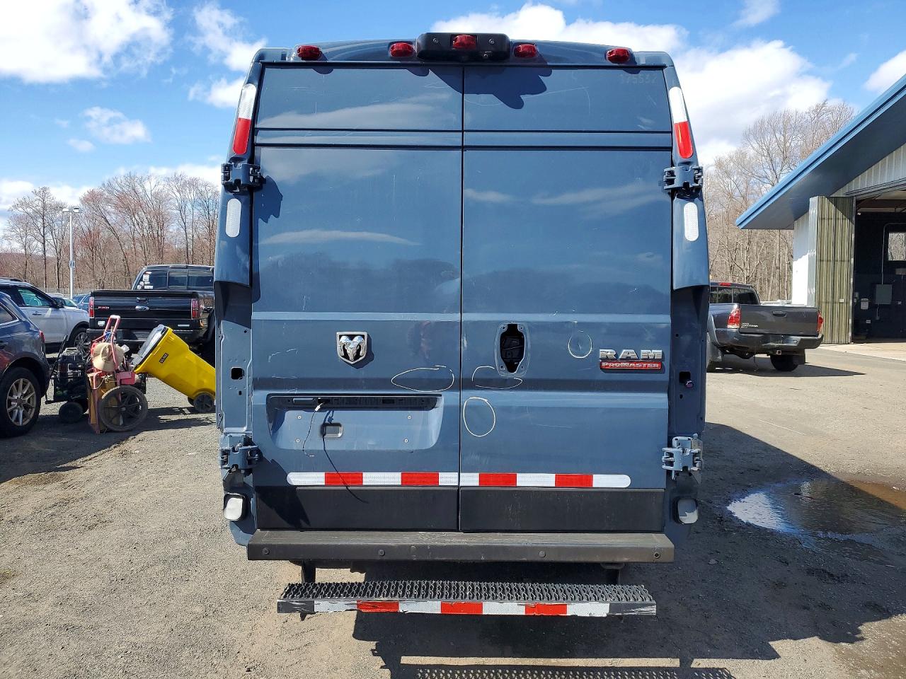 2019 Ram Promaster VIN 3C6URVJG8KE551598 photo 6