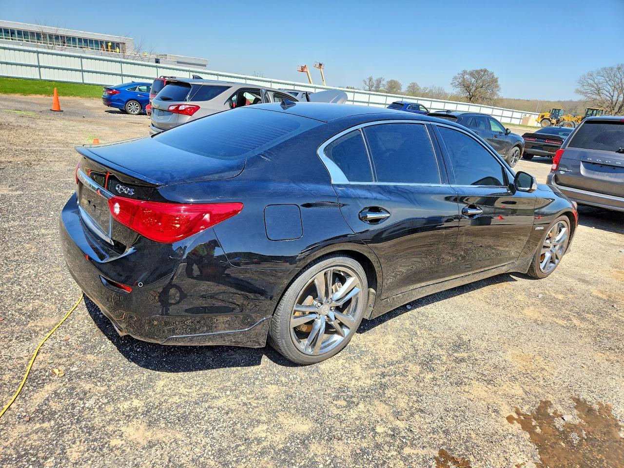 2015 Infiniti Q50 Hybrid Premium VIN JN1AV7AP6FM790595 photo 3