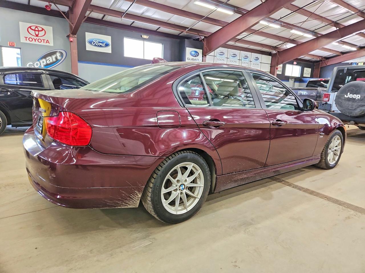 2010 BMW 3 series VIN WBAPK5C55AA647161 photo 3