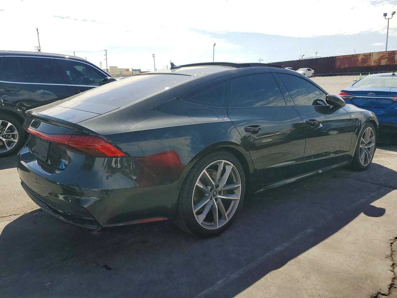 2021 Audi A7 VIN WAUU2AF25MN045449 photo 3