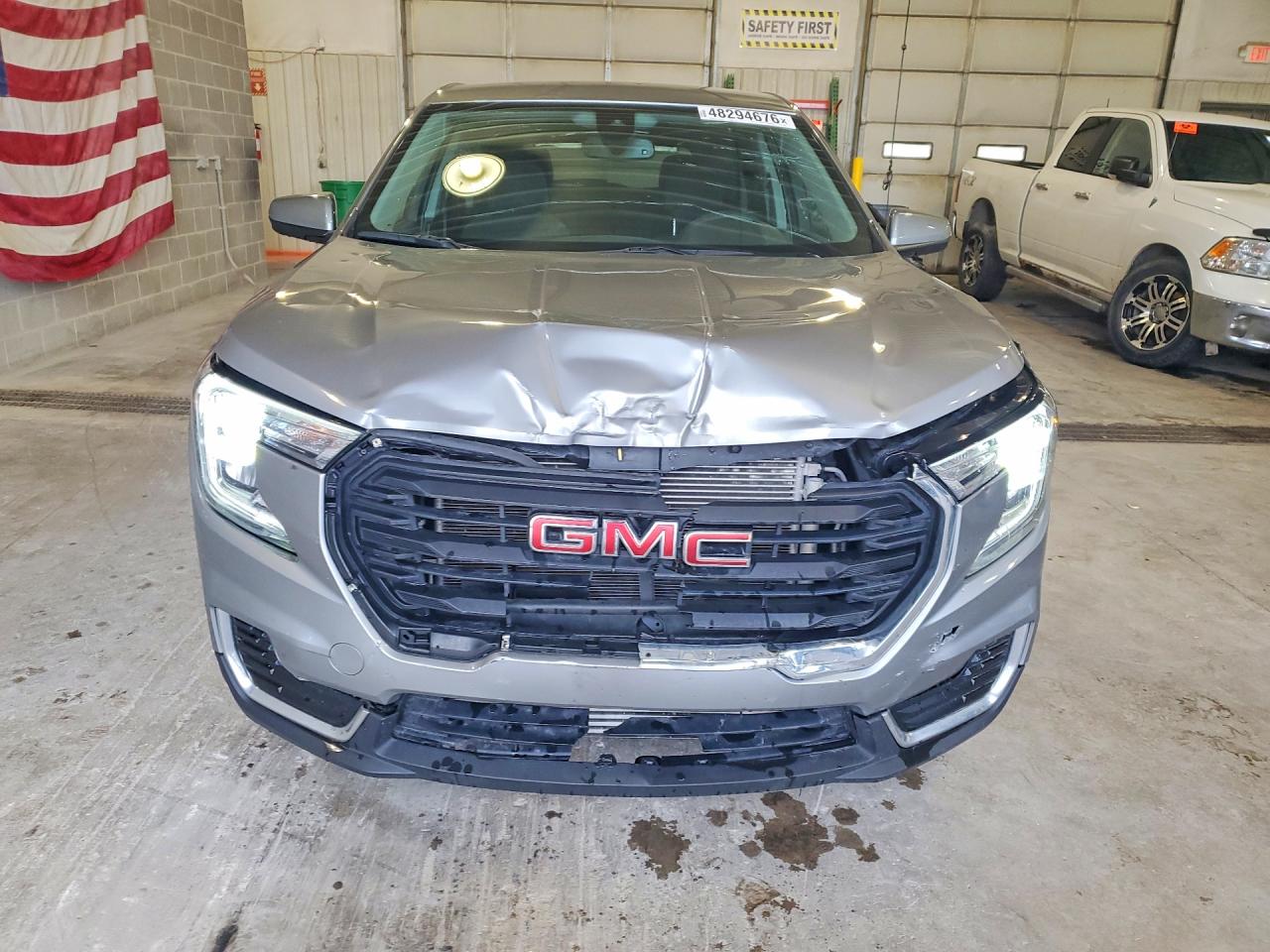 2023 GMC Terrain VIN 3GKALMEG0PL222614 photo 5