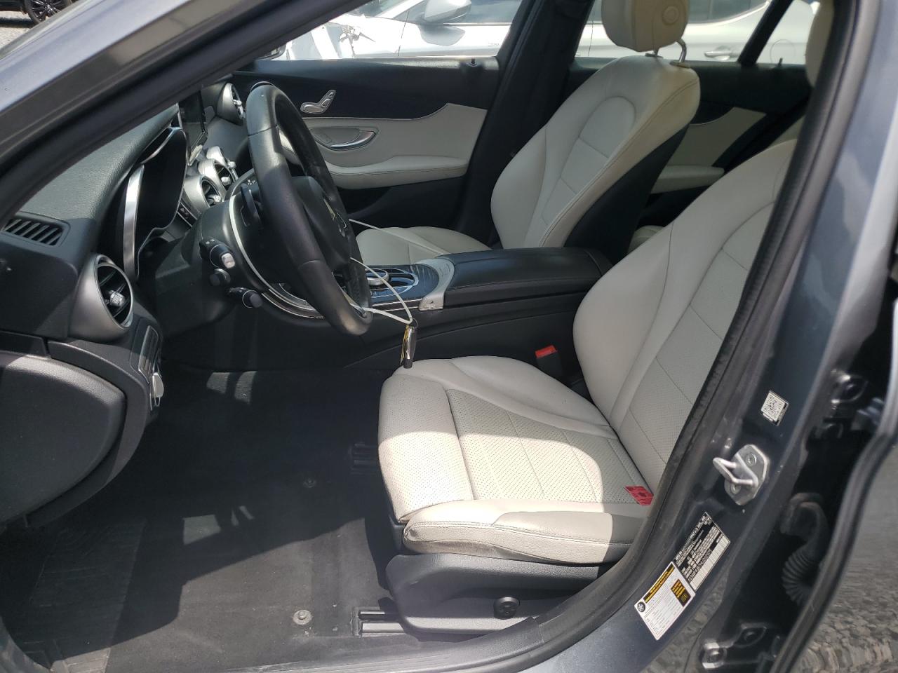 2017 Mercedes-Benz C class VIN 55SWF4JB7HU202975 photo 7