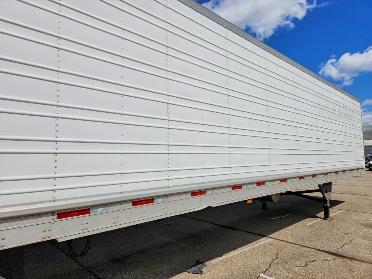 2020 UTILITY All models VIN 1UYVS2532L6024107 photo 6
