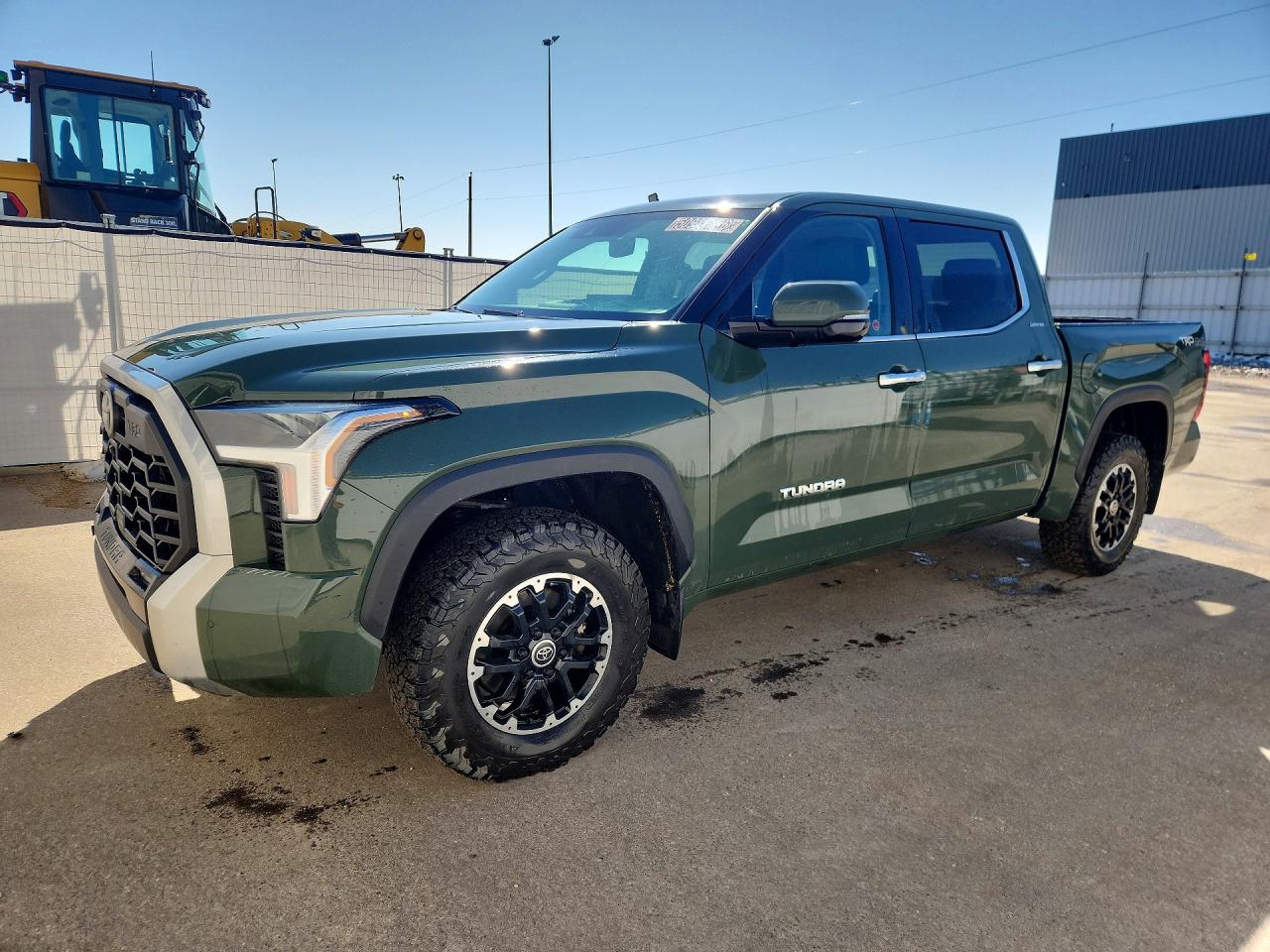 2022 Toyota Tundra VIN 5TFJA5DB1NX029726 photo 1