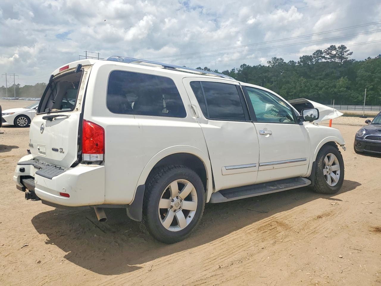 2012 Nissan Armada VIN 5N1BA0ND2CN608767 photo 3