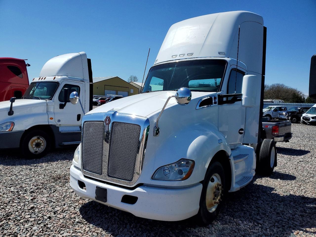 2014 KENWORTH All models VIN 1XKYA48X4EJ403204 photo 2