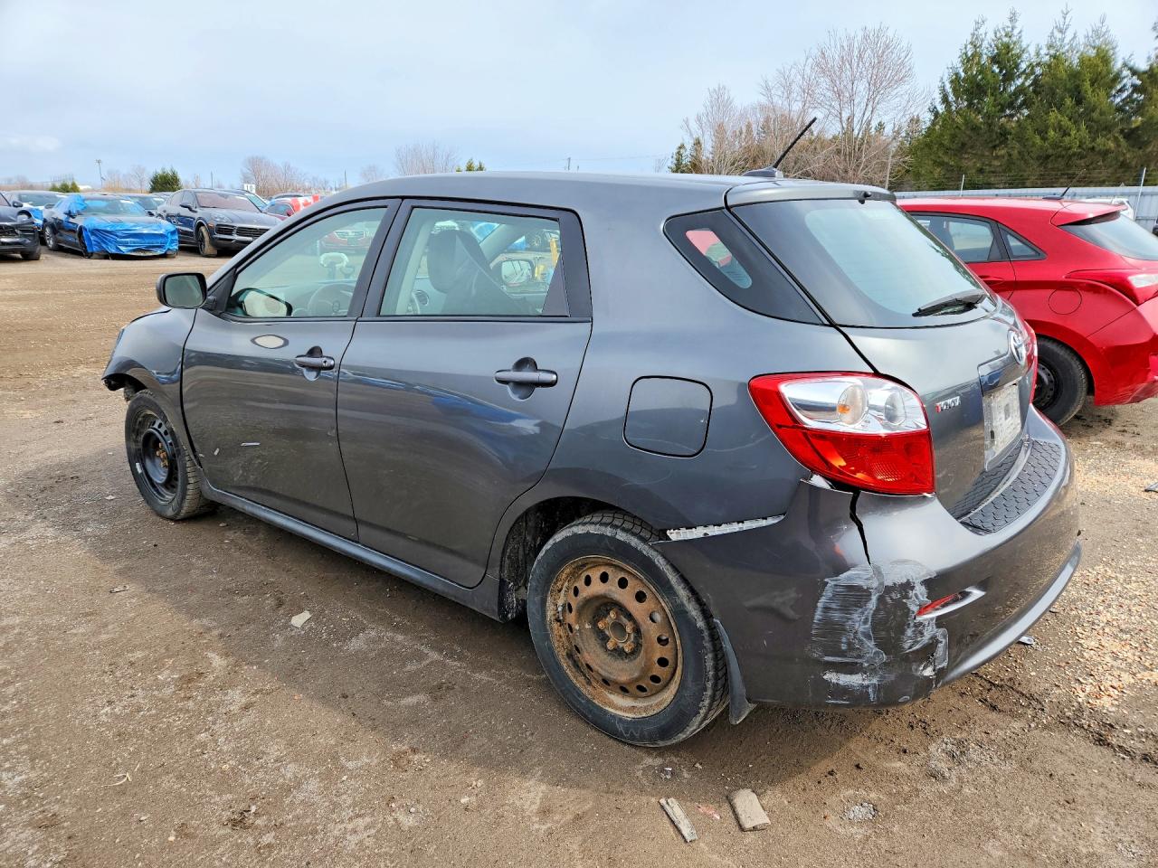 2010 TOYOTA Matrix VIN 2T1KU4EE2AC233846 photo 2