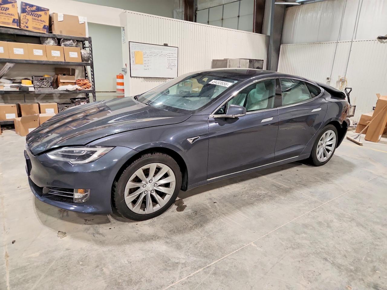 2017 Tesla Model s VIN 5YJSA1E2XHF190635 photo 1
