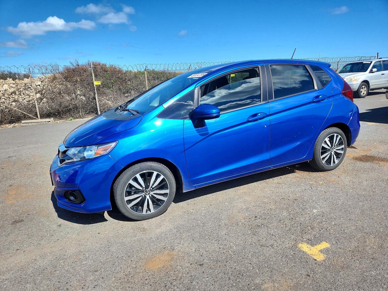 2020 Honda Fit VIN 3HGGK5H83LM704437 photo 1