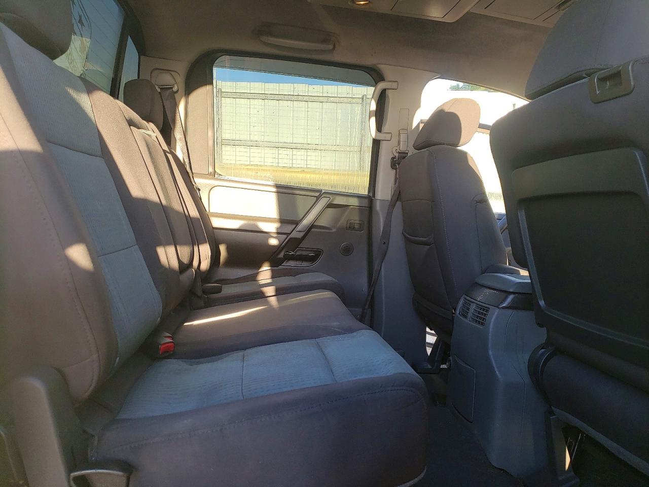 2007 Nissan TITAN VIN 1N6BA07B47N241552 photo 10