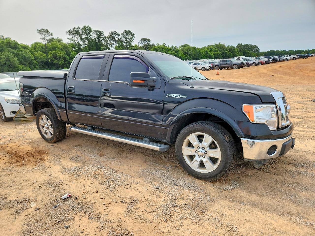 2011 Ford F150 VIN 1FTFW1CF3BKD24615 photo 4