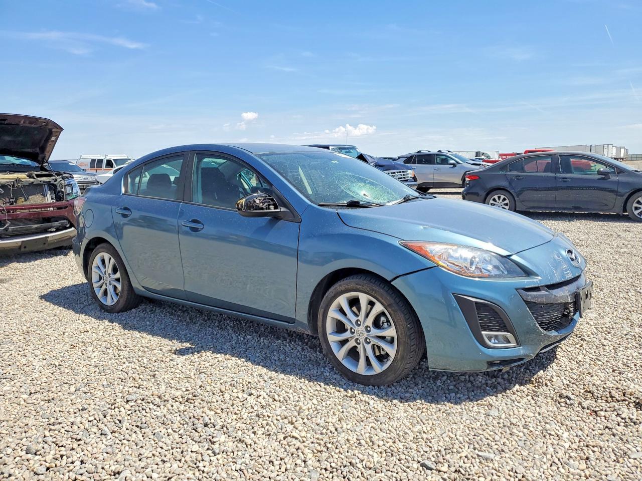 2011 Mazda Mazda3 VIN JM1BL1U64B1479914 photo 4
