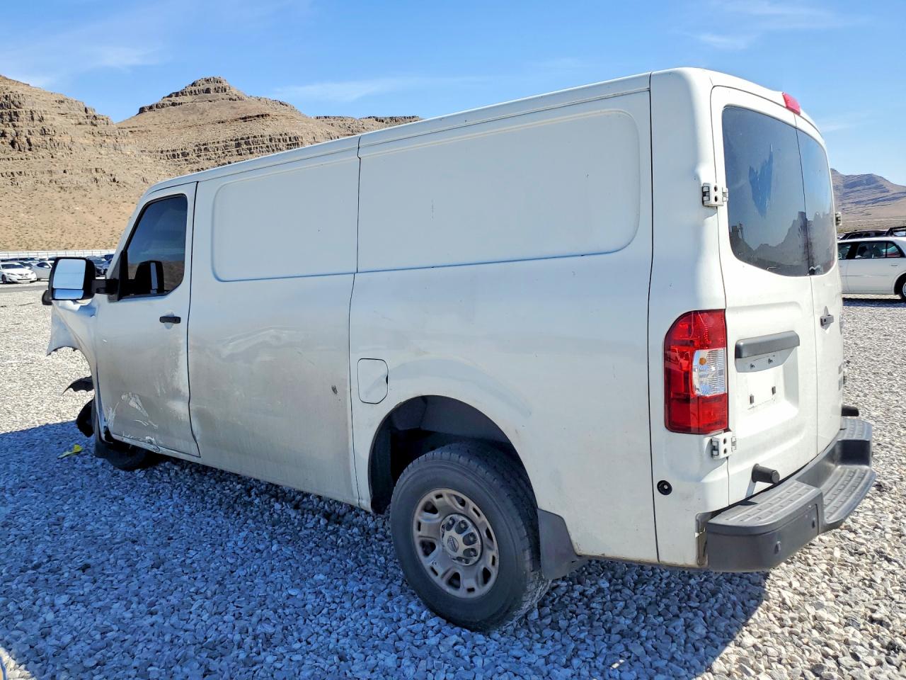 2016 Nissan Nv VIN 1N6BF0KYXGN804116 photo 2