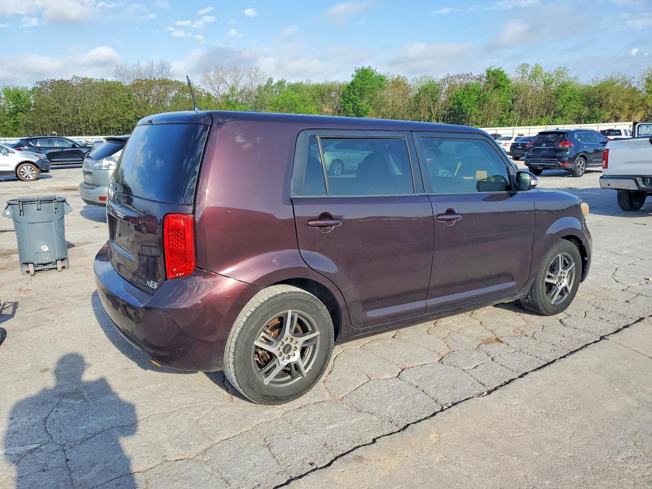 2009 Toyota Scion VIN JTLKE50E691097610 photo 3
