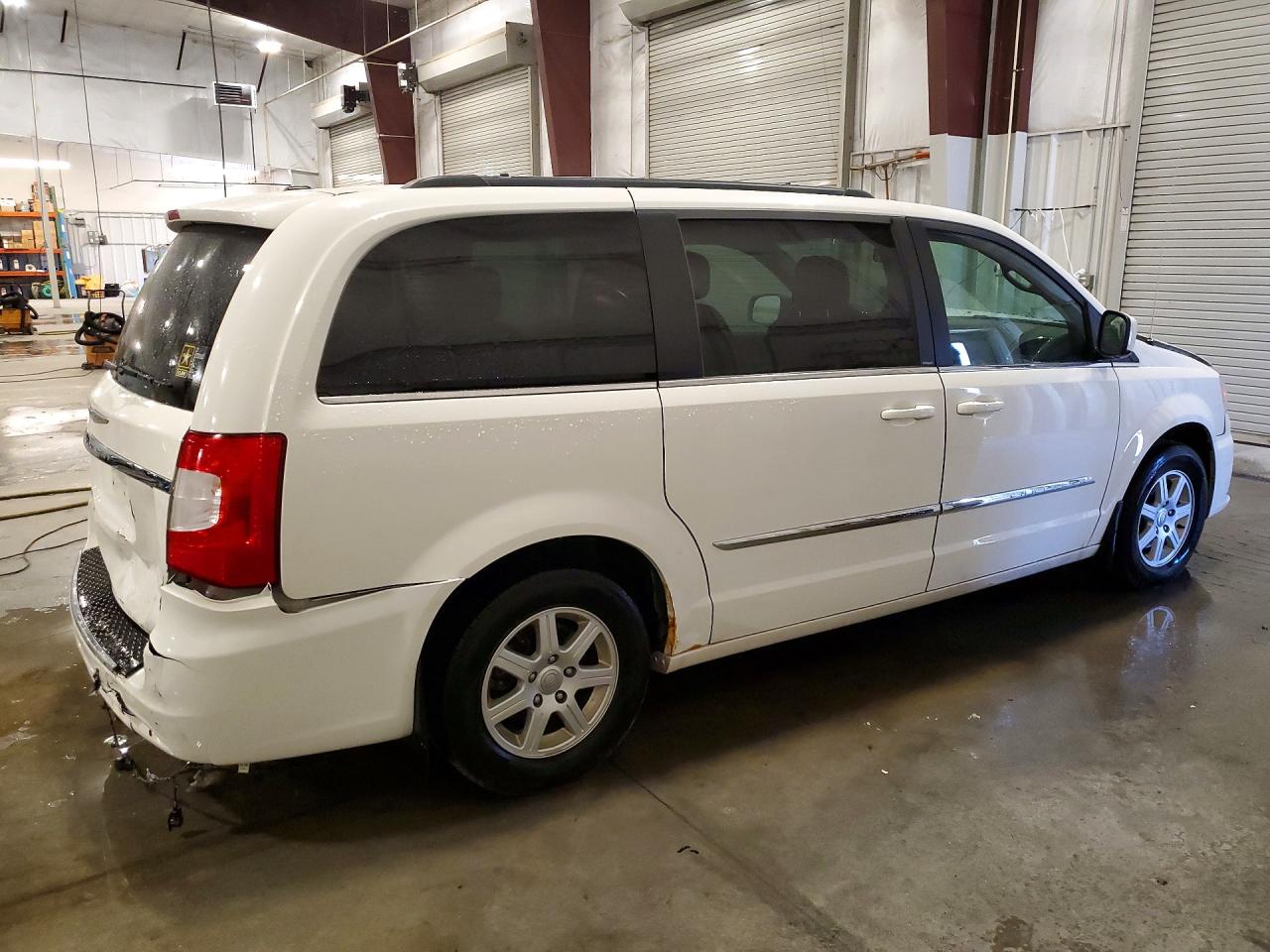 2011 CHRYSLER Minivan VIN 2A4RR5DG4BR713486 photo 3