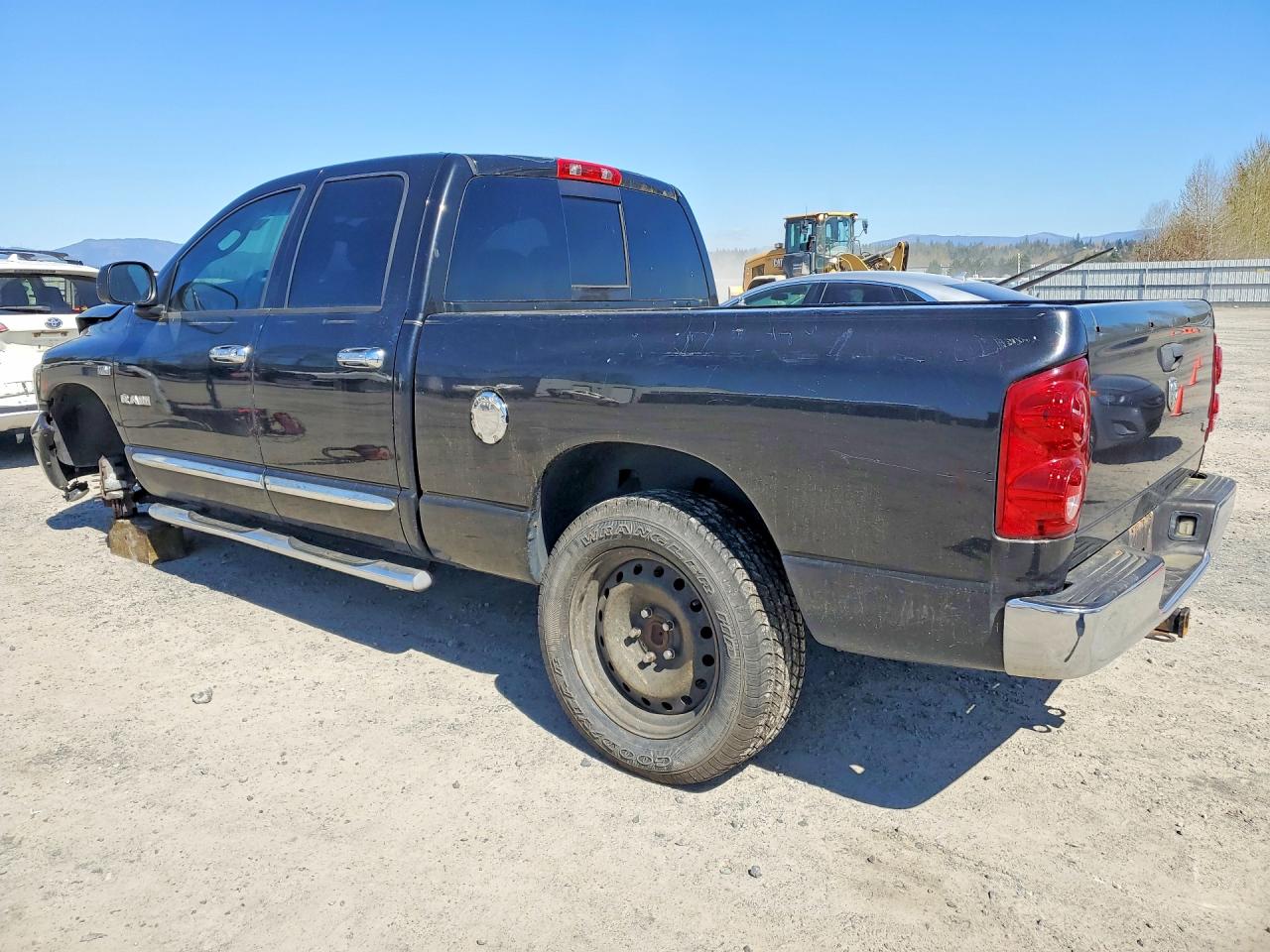 2008 Dodge Ram 1500 VIN 1D7HA18268S500892 photo 2