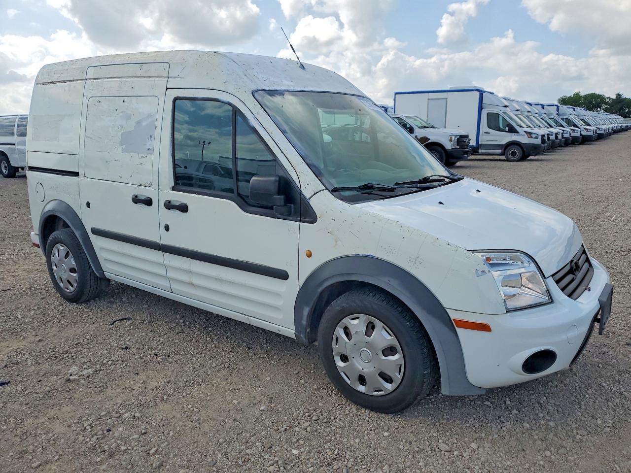 2013 Ford Transit VIN NM0LS7BN3DT146998 photo 4
