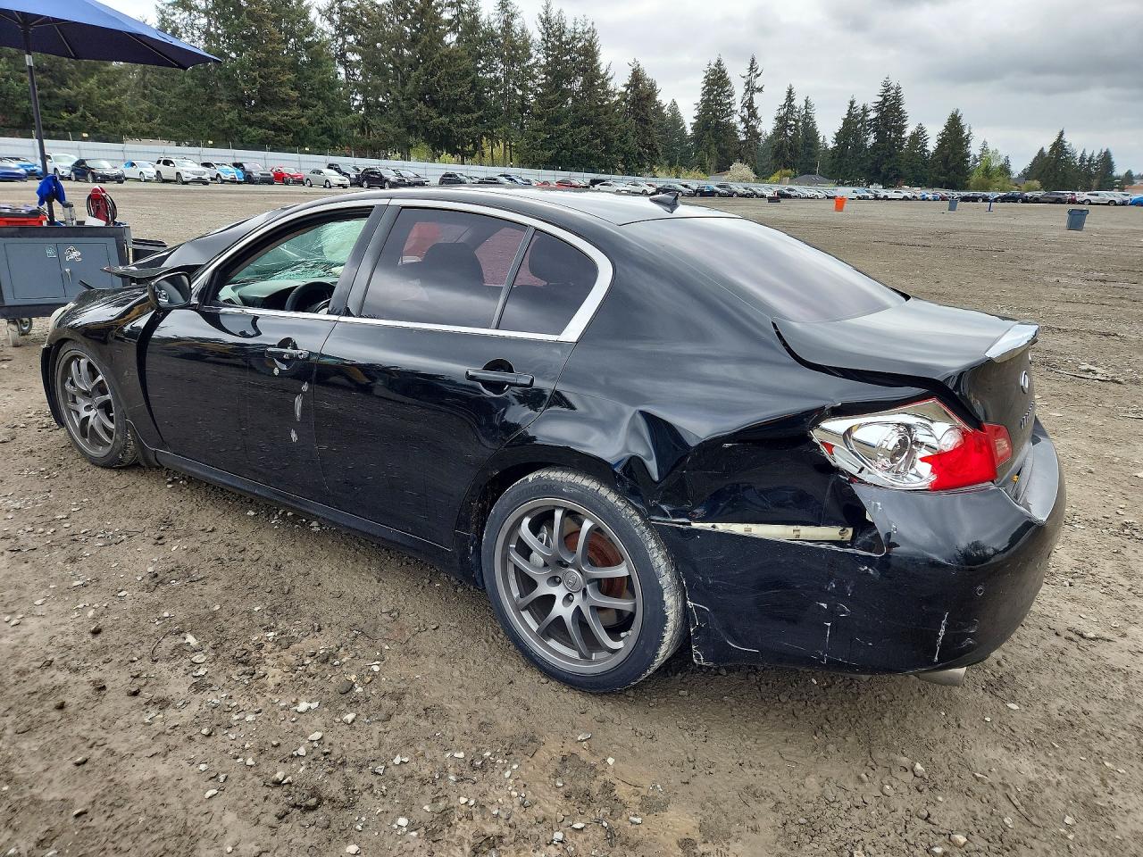 2011 Infiniti G37 VIN JN1CV6AP9BM505224 photo 2