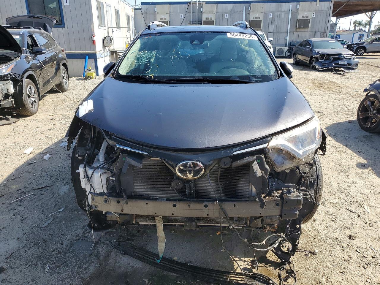2016 TOYT Rav4 VIN JTMWFREV9GJ092909 photo 5