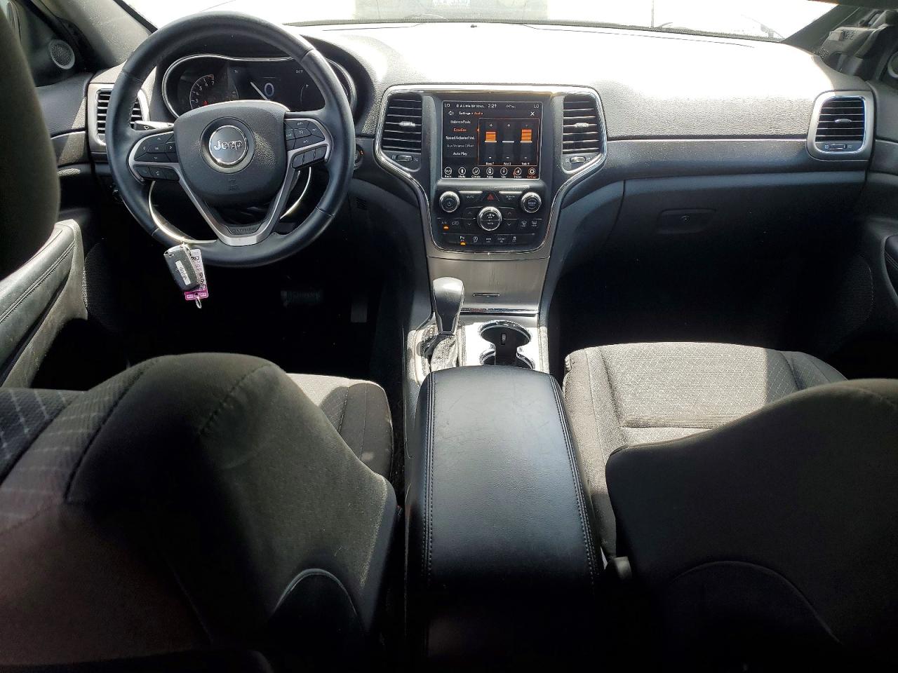 2018 Cherokee VIN 1C4RJFAG0JC287732 photo 8