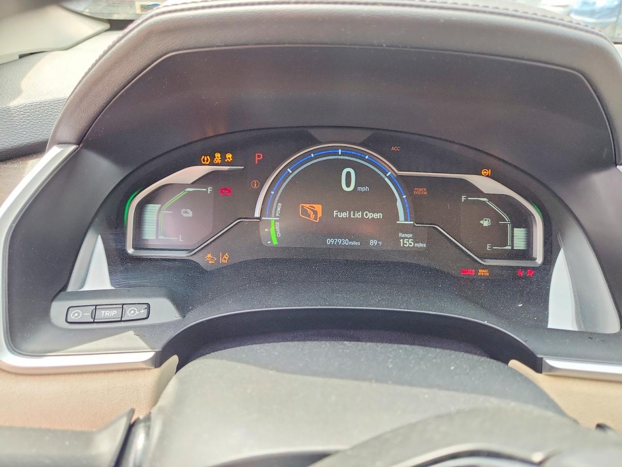 2018 Honda Clarity VIN JHMZC5F37JC010830 photo 9
