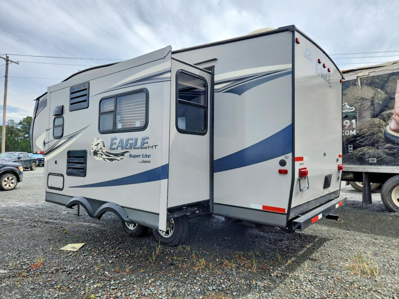 2012 JAYCO All models VIN 1UJCJ0BL1C1PZ0179 photo 3