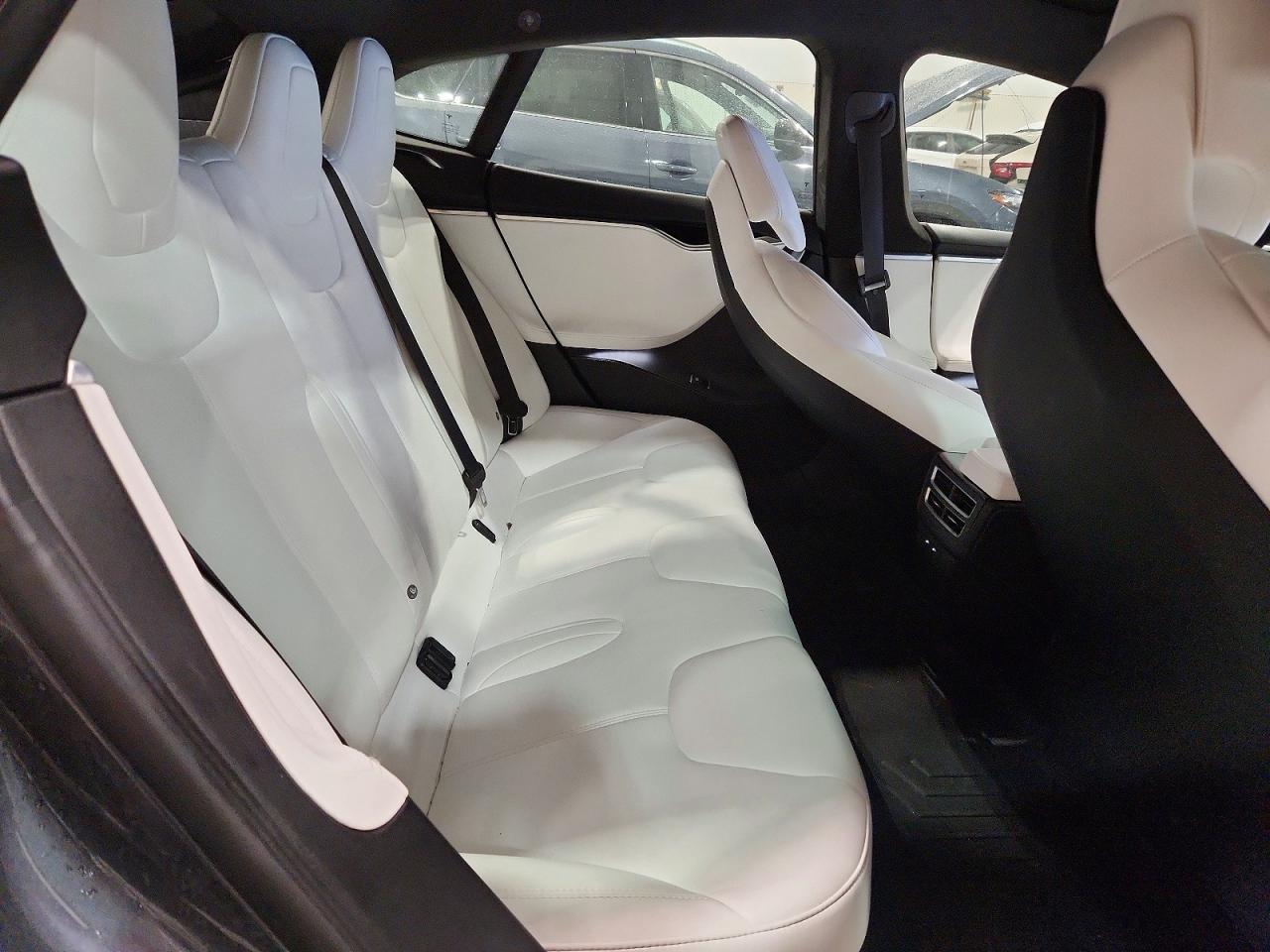 2017 Tesla Model s VIN 5YJSA1E2XHF190635 photo 10