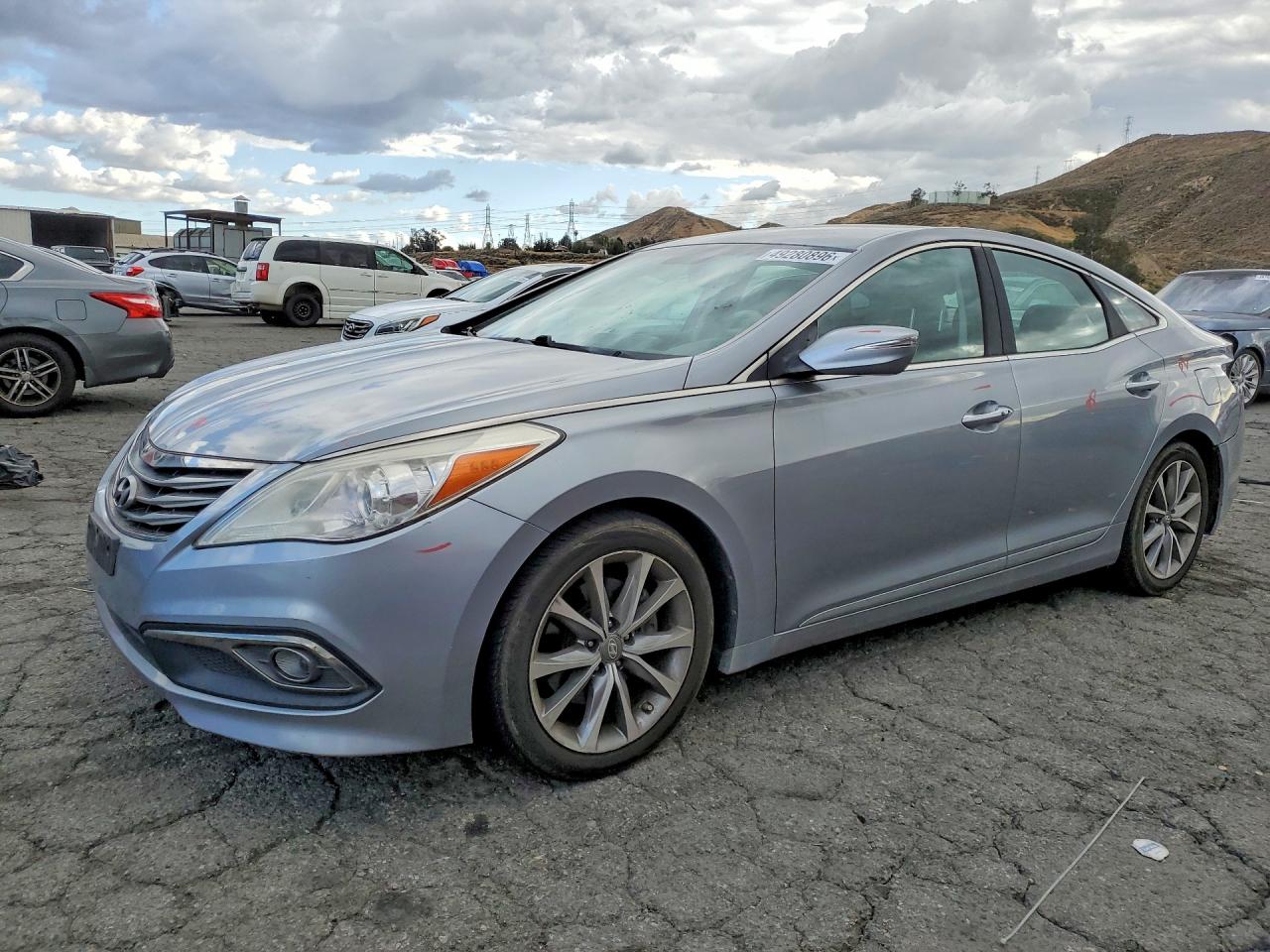 2016 Hyundai Azera VIN KMHFG4JG9GA510226 photo 1