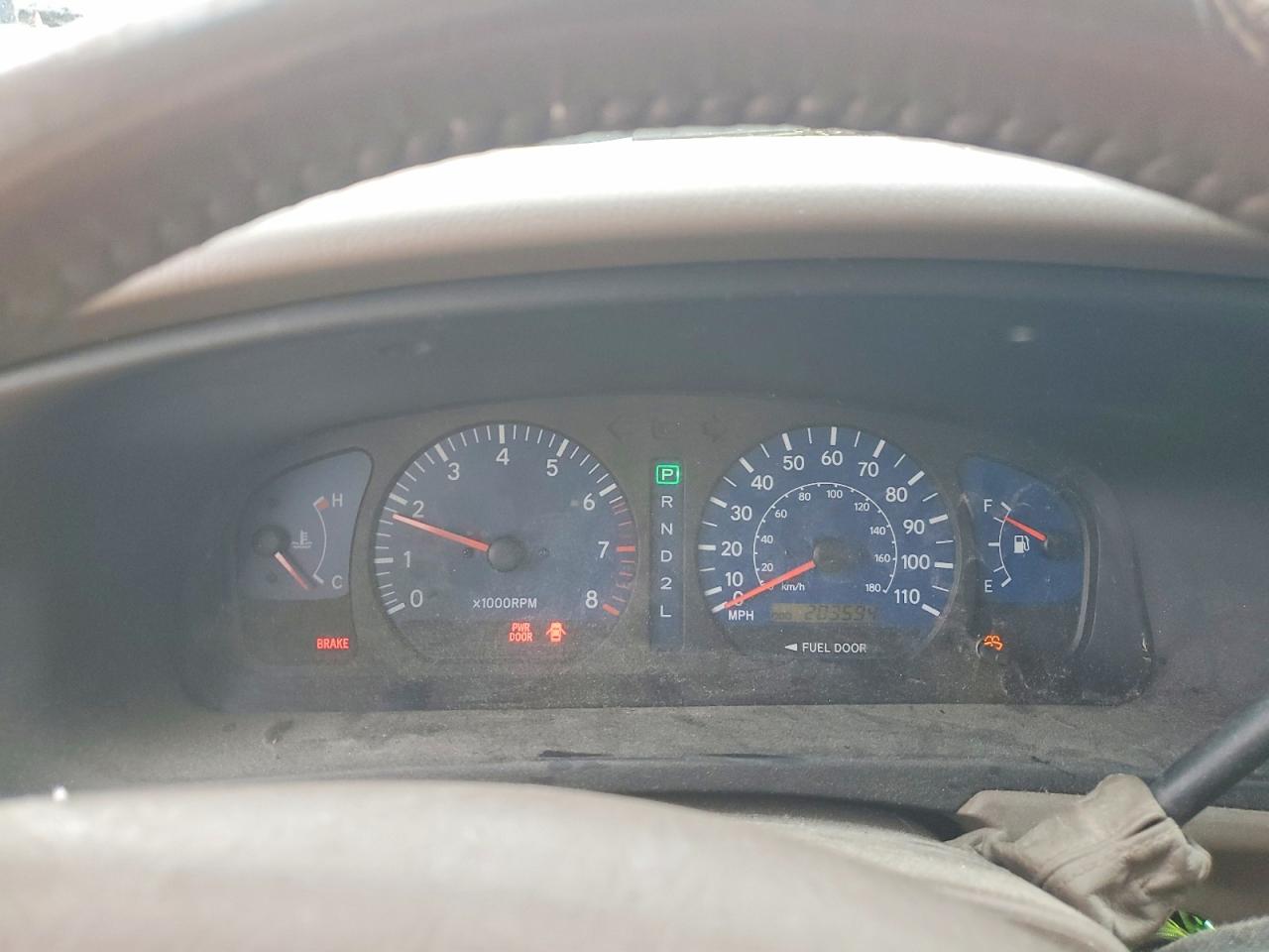 2002 Toyota Sienna VIN 4T3ZF13C82U451662 photo 9