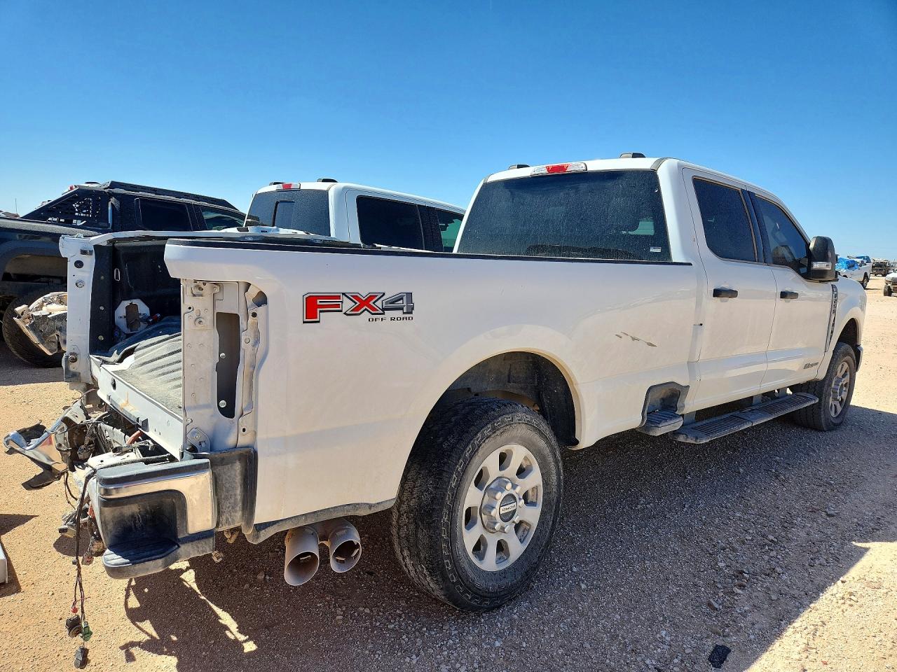 2024 Ford F250 VIN 1FT7W2BT6REC30478 photo 3