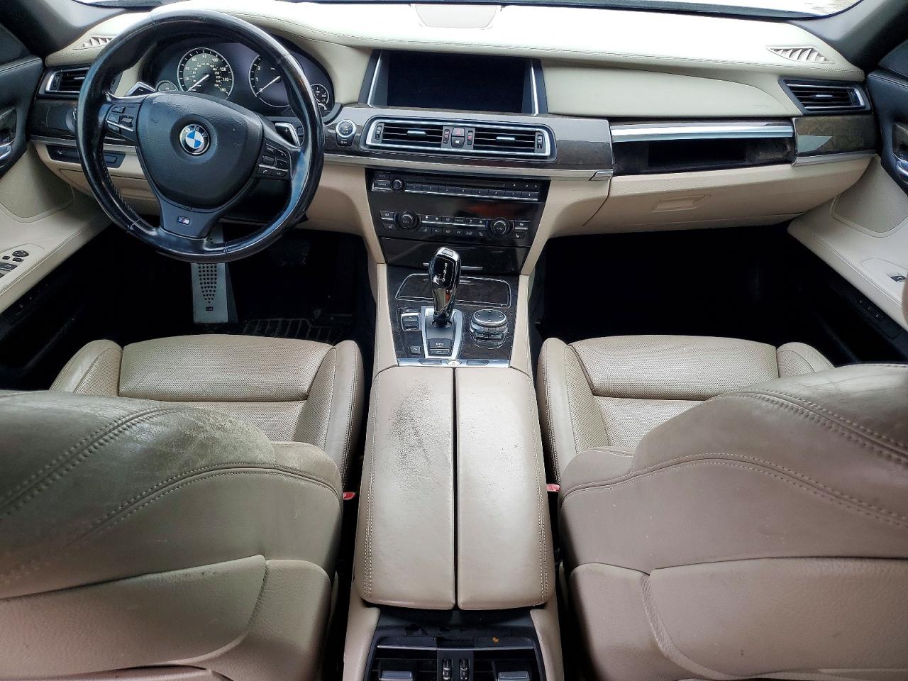 2013 BMW 7 series VIN WBAYE8C53DD132126 photo 8
