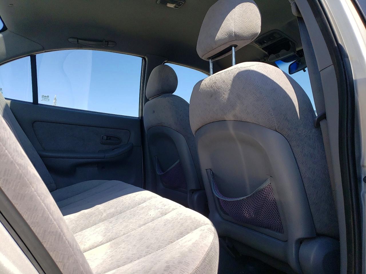 2006 Hyundai Elantra VIN KMHDN45D76U359445 photo 10