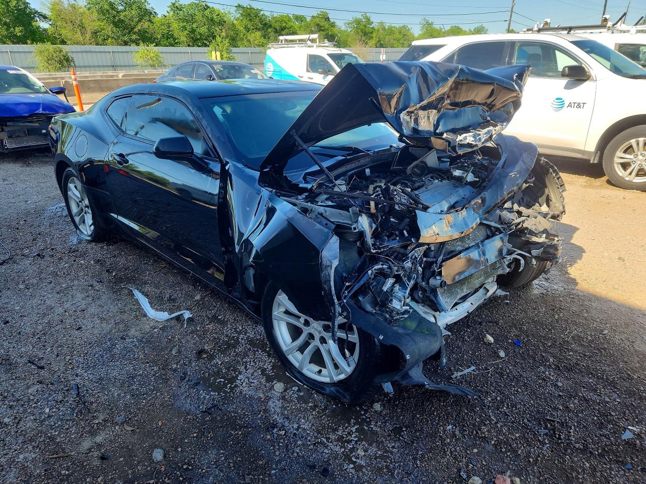 2020 Chevrolet Camaro VIN 1G1FB1RX9L0129314 photo 4