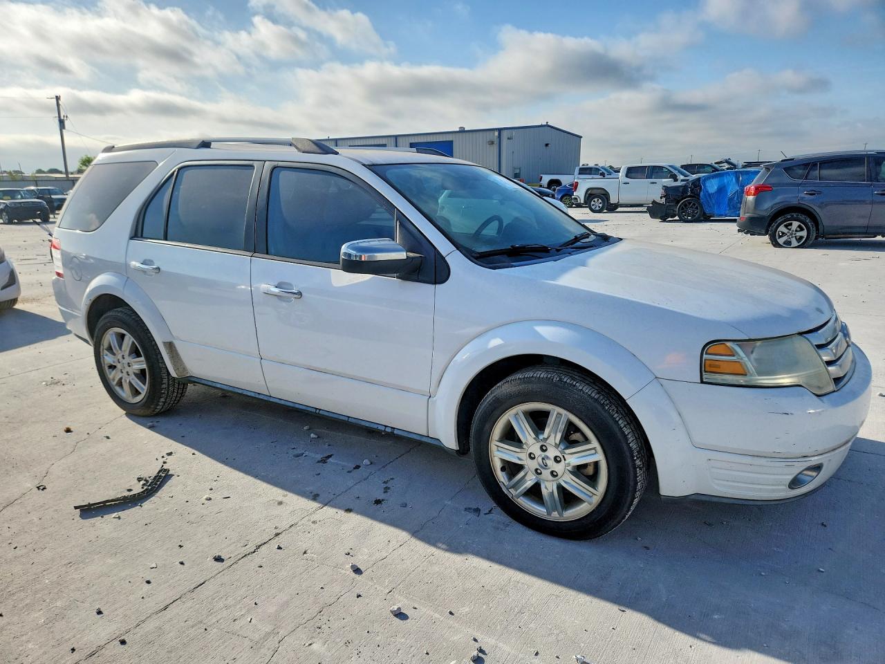 2008 Ford Taurus VIN 1FMDK03W68GA10400 photo 4