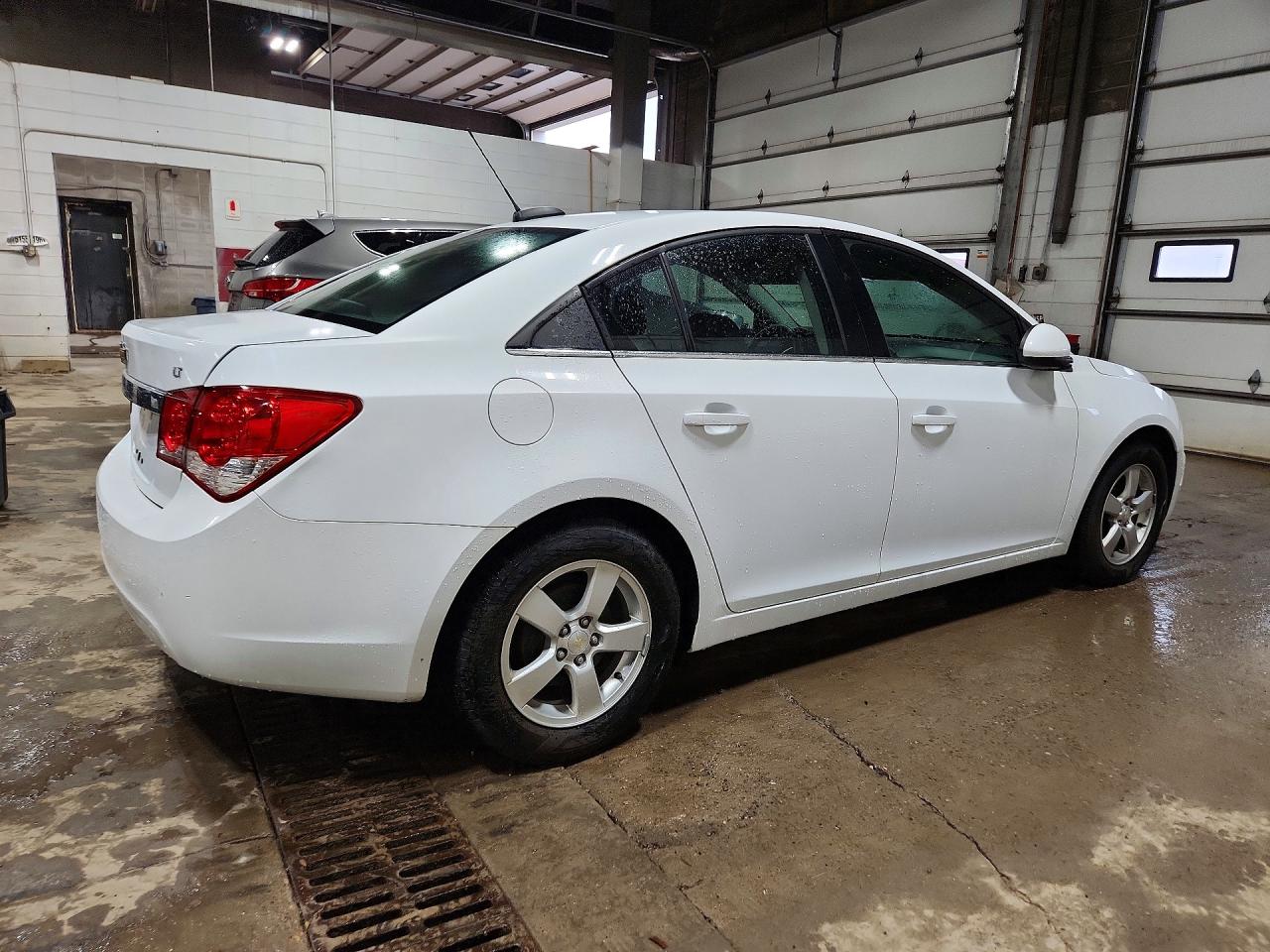 2016 CHEV Cruze VIN 1G1PE5SB7G7220905 photo 3