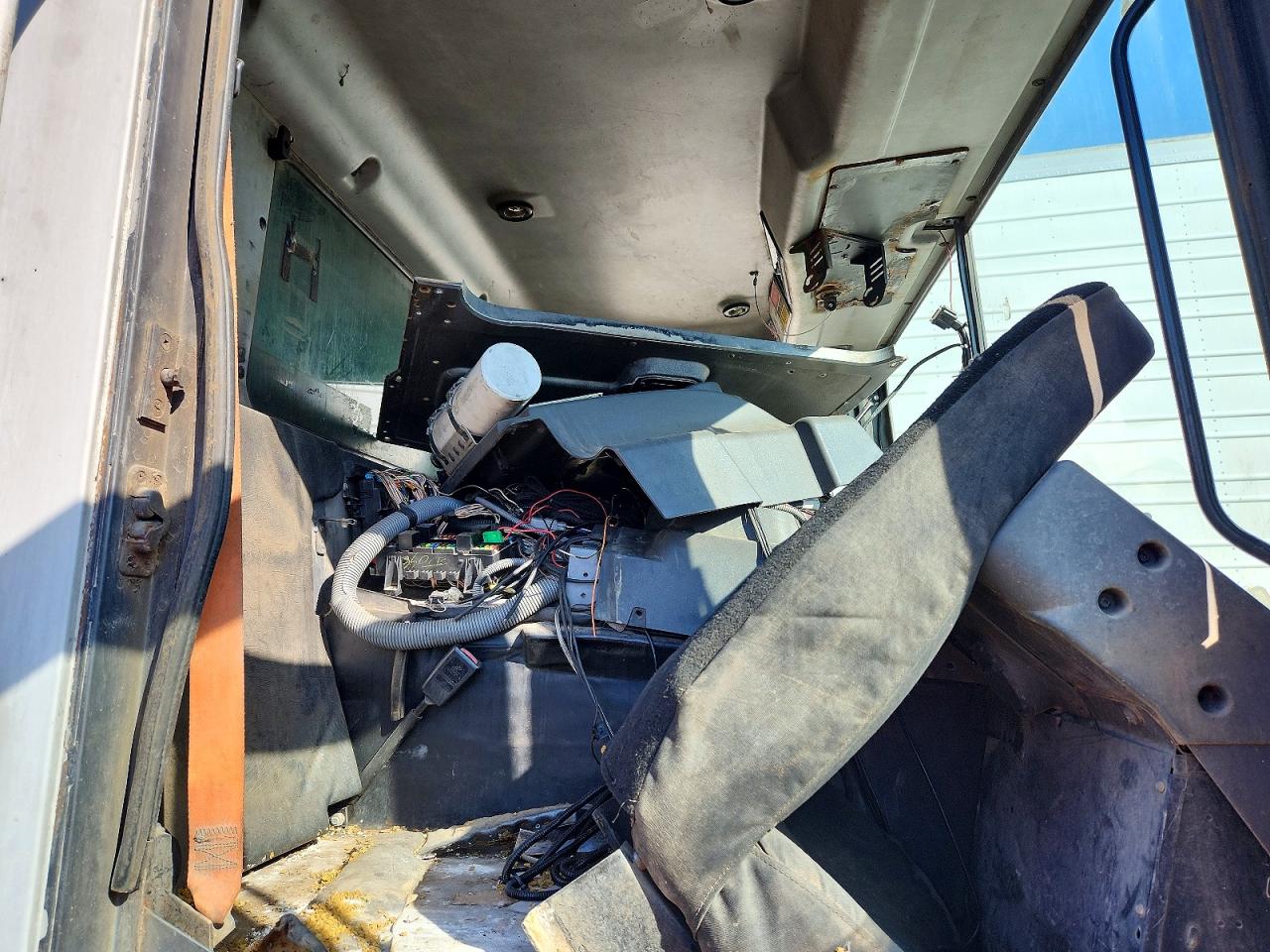 2014 MACK All other VIN 1M2AV04C3EM010852 photo 6