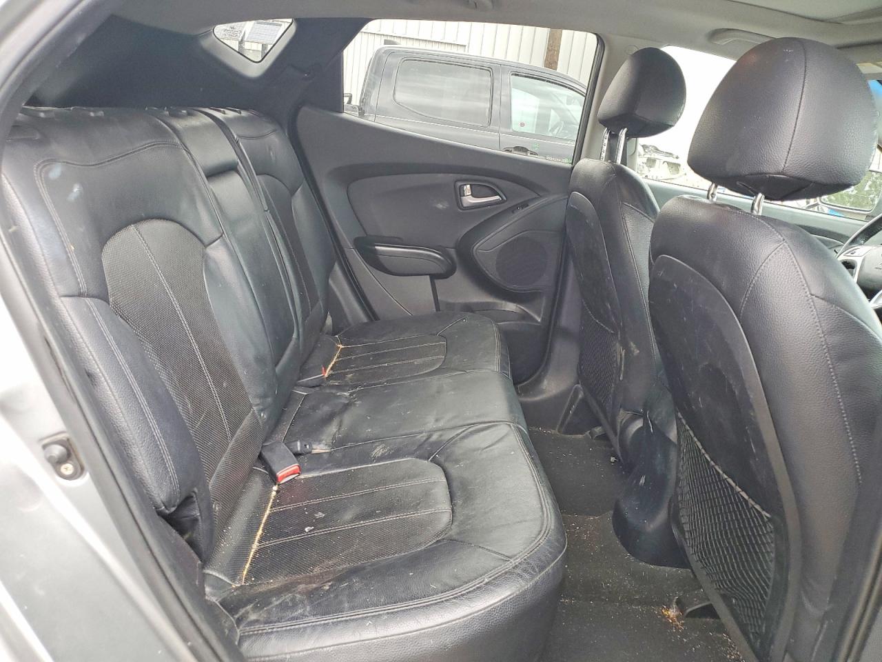 2013 Hyundai Tucson VIN KM8JUCAC6DU690592 photo 11