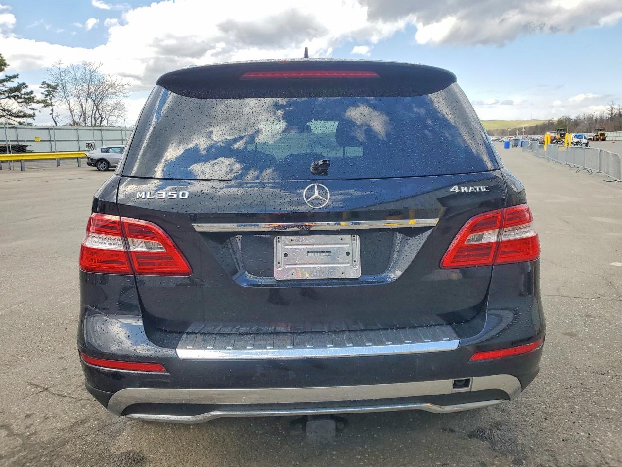 2014 Mercedes-Benz M-class VIN 4JGDA5HB6EA406329 photo 6