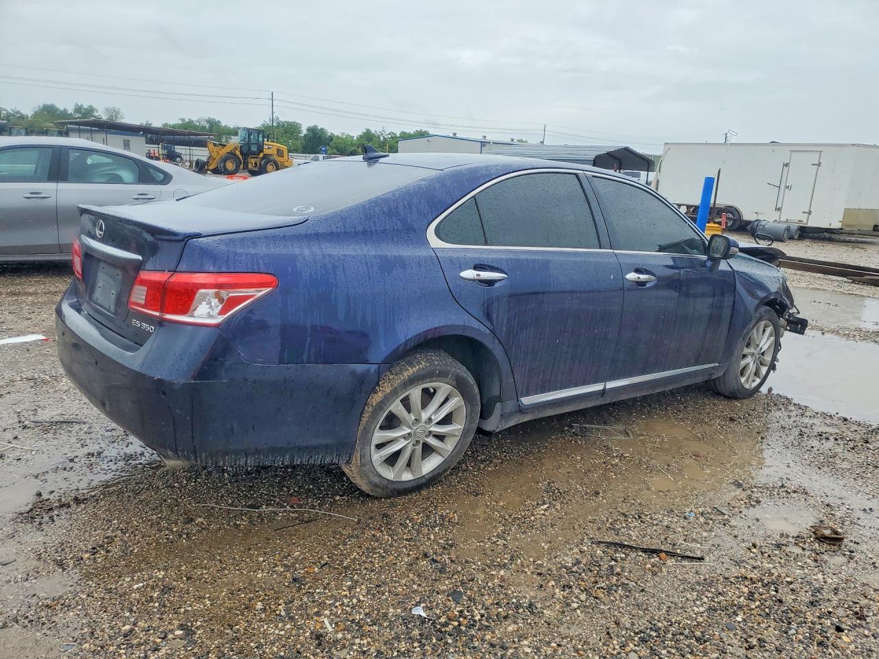 2011 Lexus ES350 VIN JTHBK1EG0B2466550 photo 3