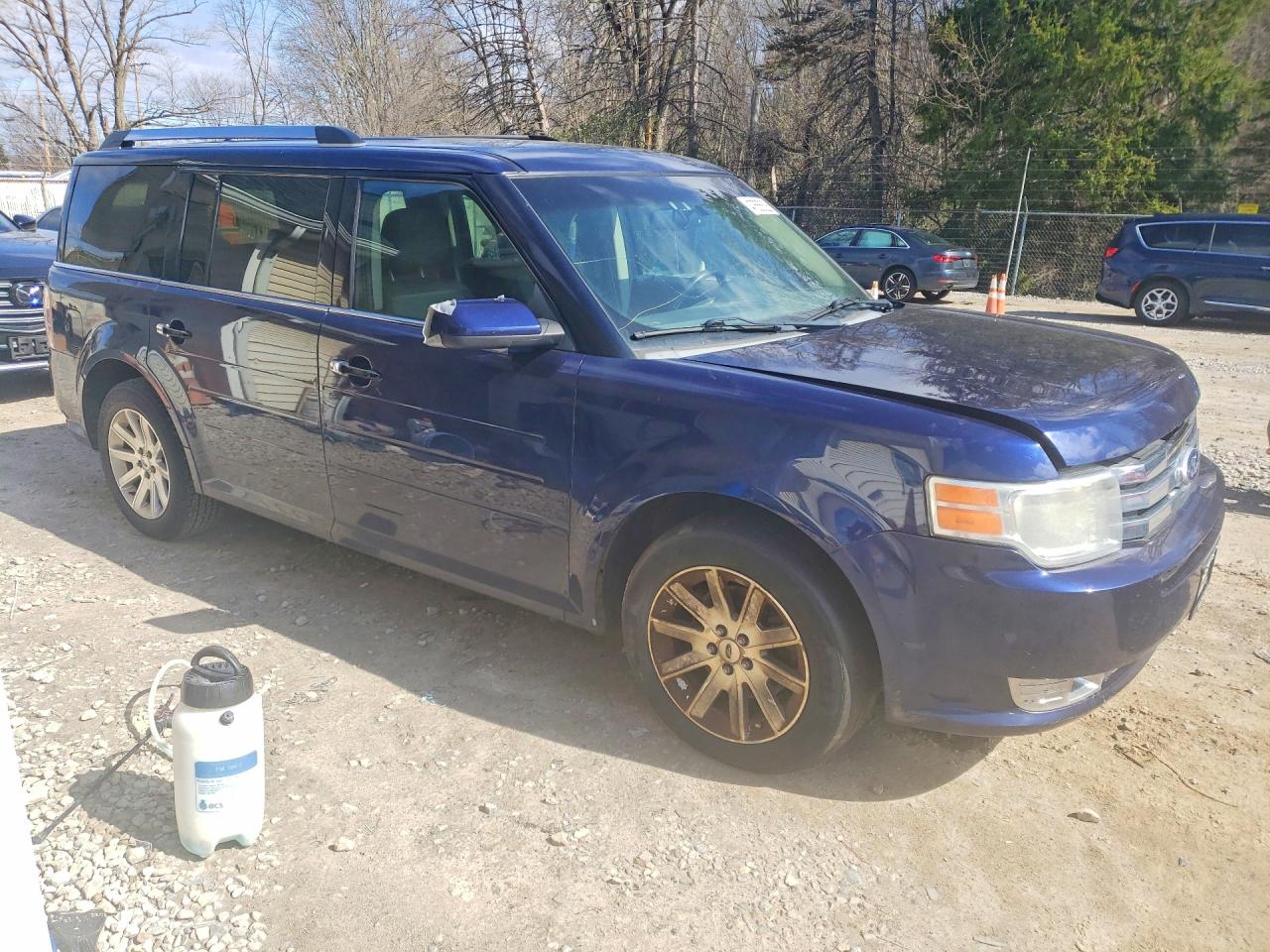 2011 Ford Flex VIN 2FMGK5CC0BBD18712 photo 4