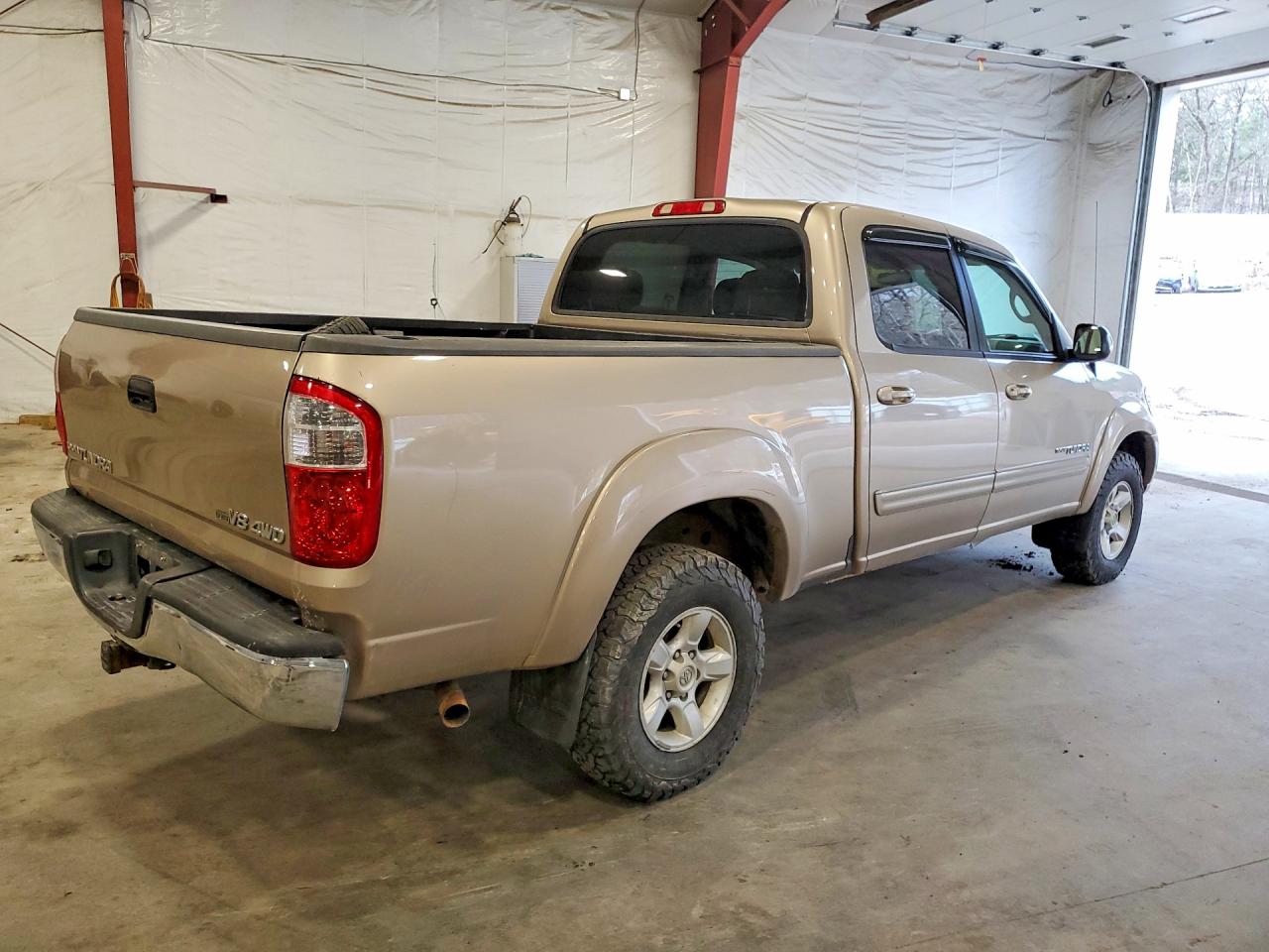 2005 Toyota Tundra VIN 5TBDT44105S497454 photo 3