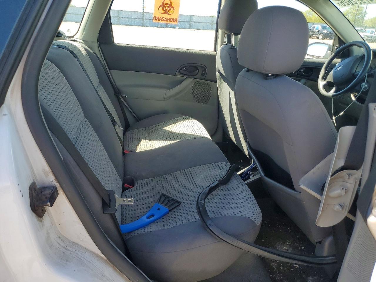 2006 Ford Focus VIN 1FAFP36N16W254824 photo 10