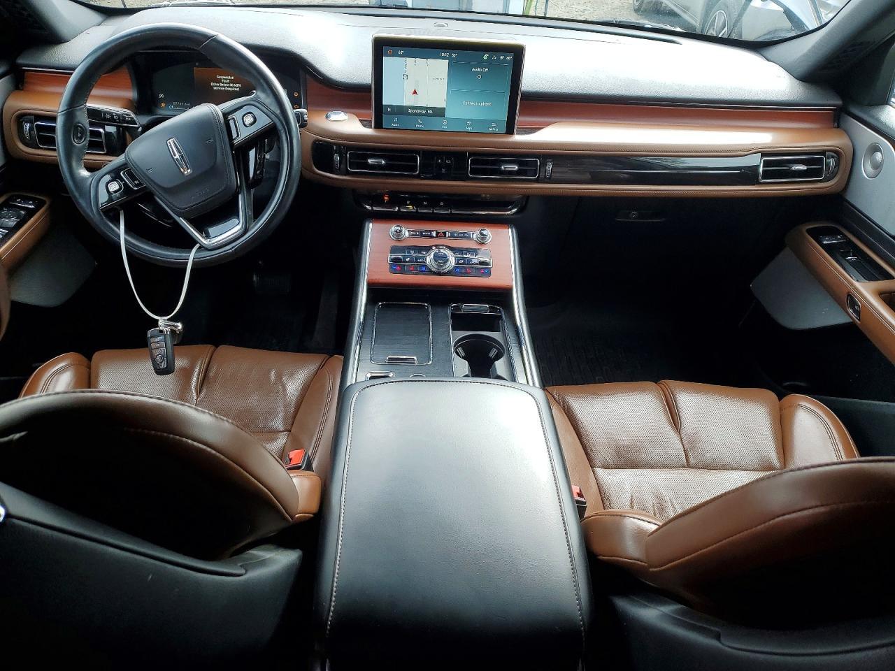 2021 Lincoln Aviator VIN 5LM5J7XC8MGL05862 photo 8