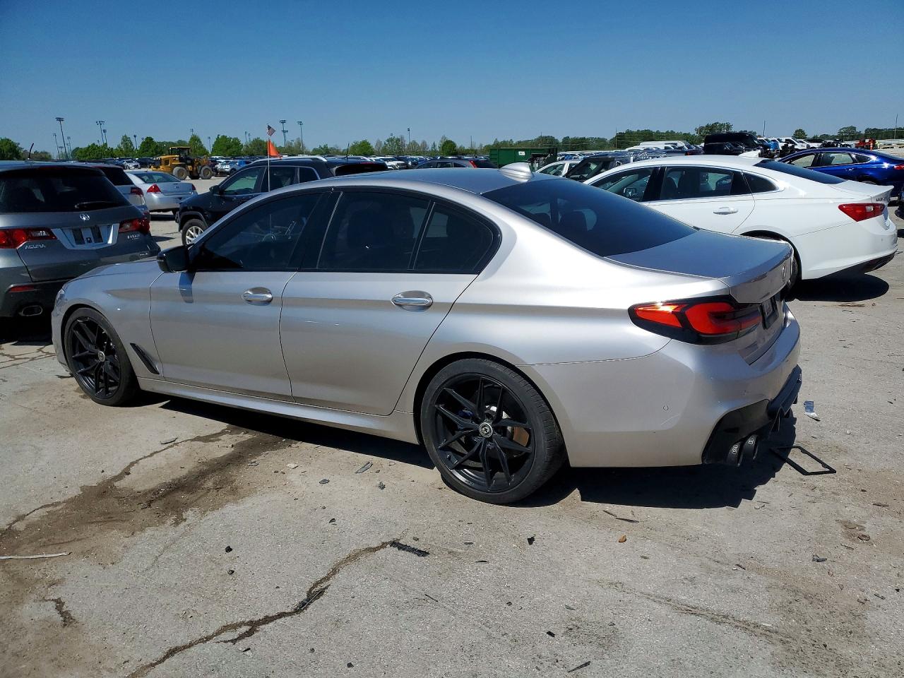 2018 BMW M5 VIN WBAJB9C58JB287052 photo 2