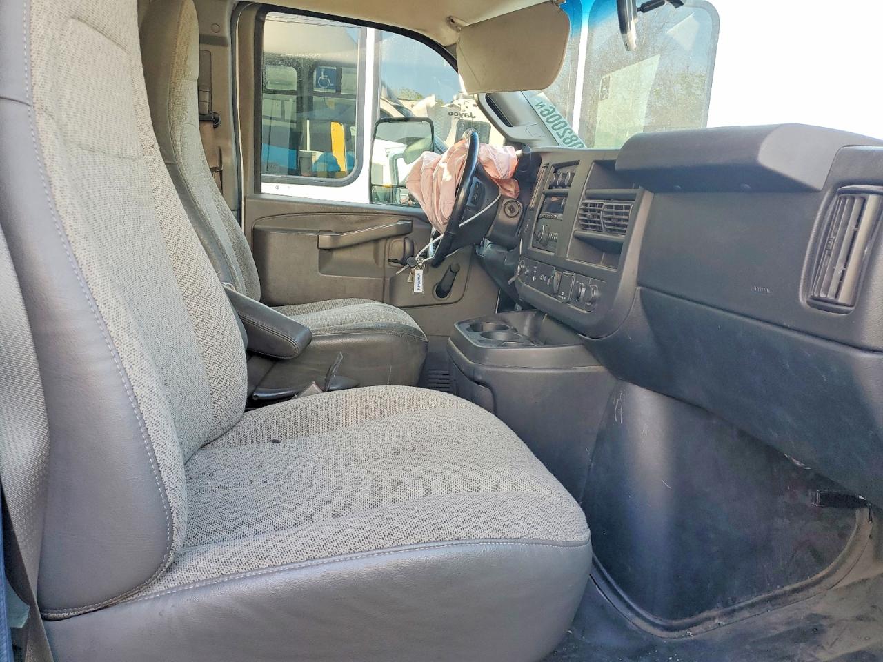 2021 Chevrolet Express VIN 1HA3GSC7XMN007569 photo 5