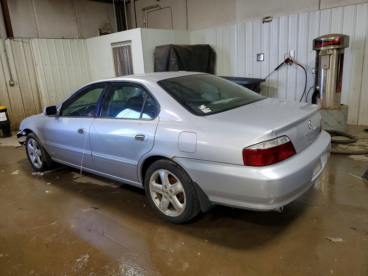 2002 Acura Tl VIN 19UUA56932A028018 photo 2