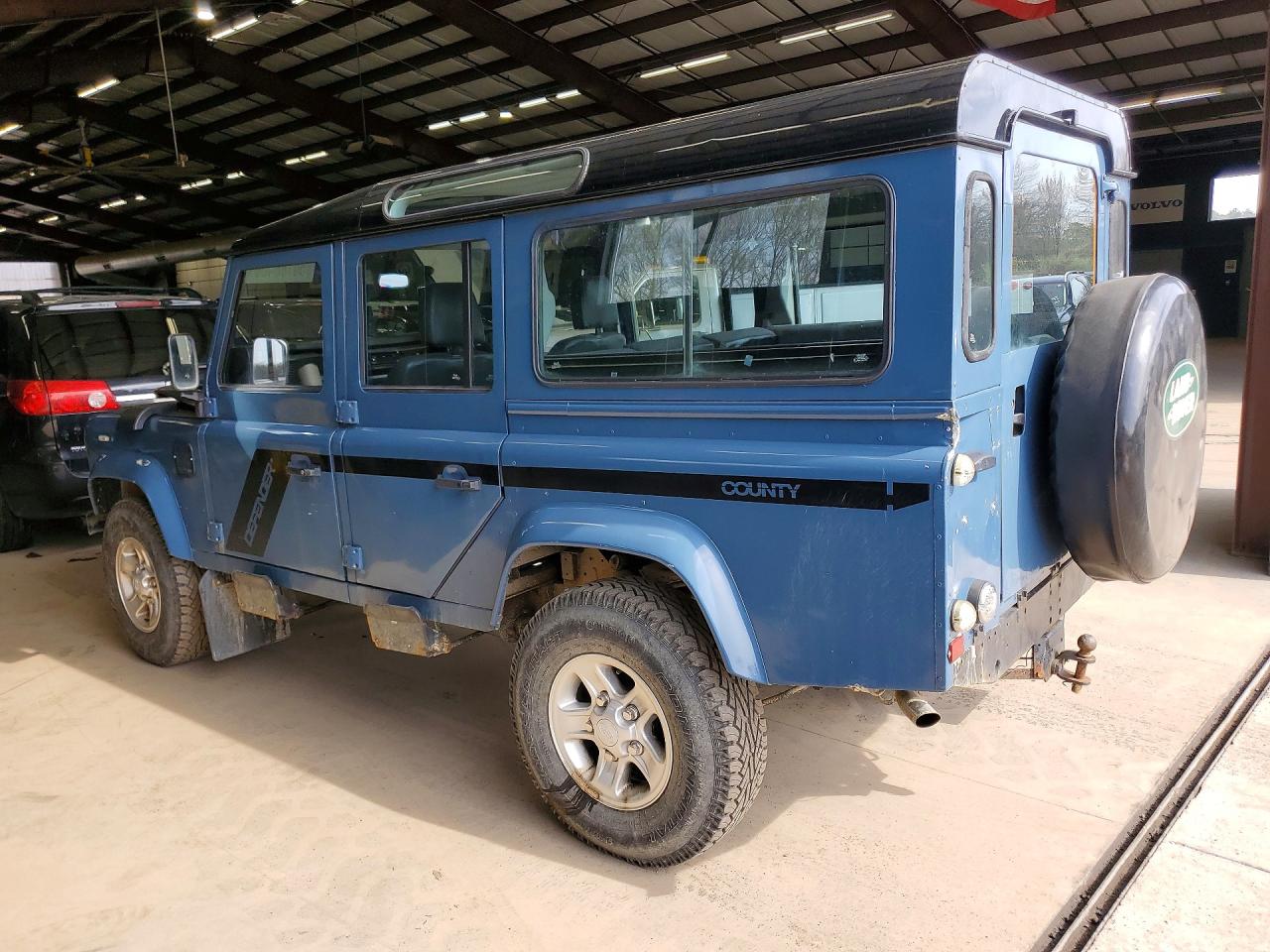 1992 Land Defender VIN SALLDHMF7JA912113 photo 2